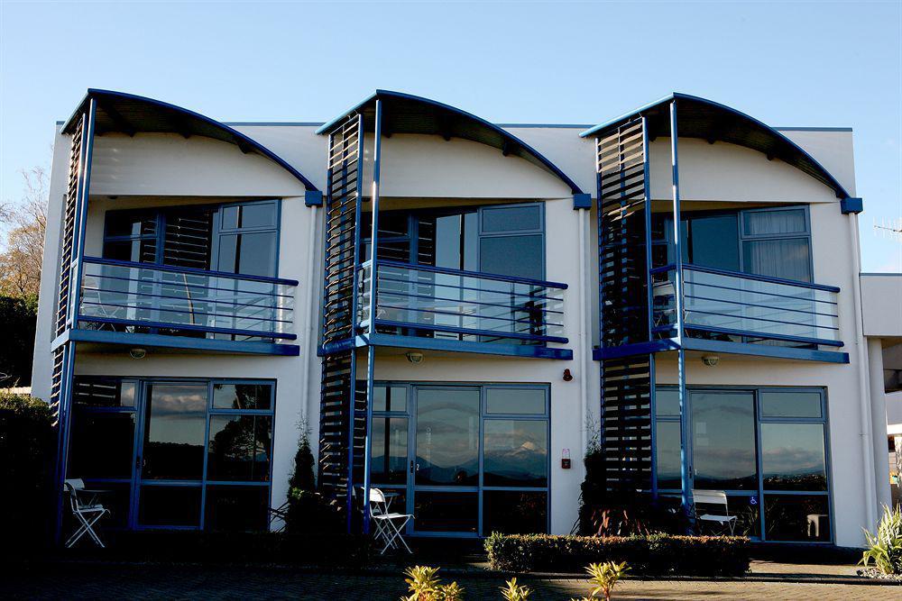 Sails On The Lake Motel Taupo Exterior photo